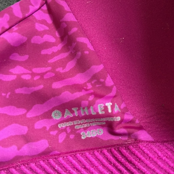 Athleta Advanced Sports Bra Animal Print Purple and Pink size 34E DD - Picture 8 of 12